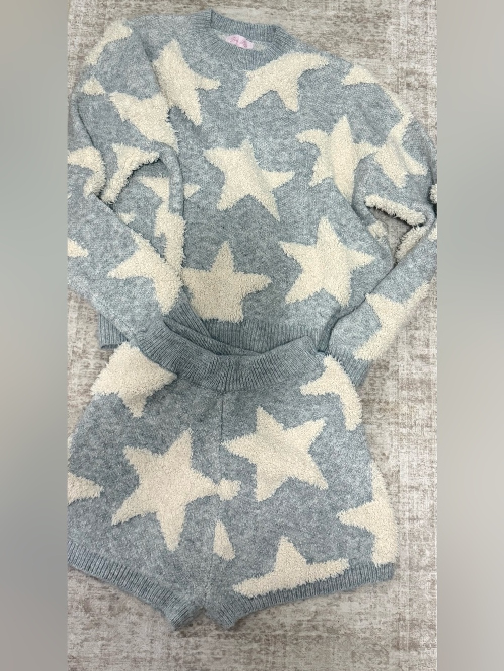 Pink Lily Women's Star Crewneck Sweater & Shorts Set - Light Blue & Cream